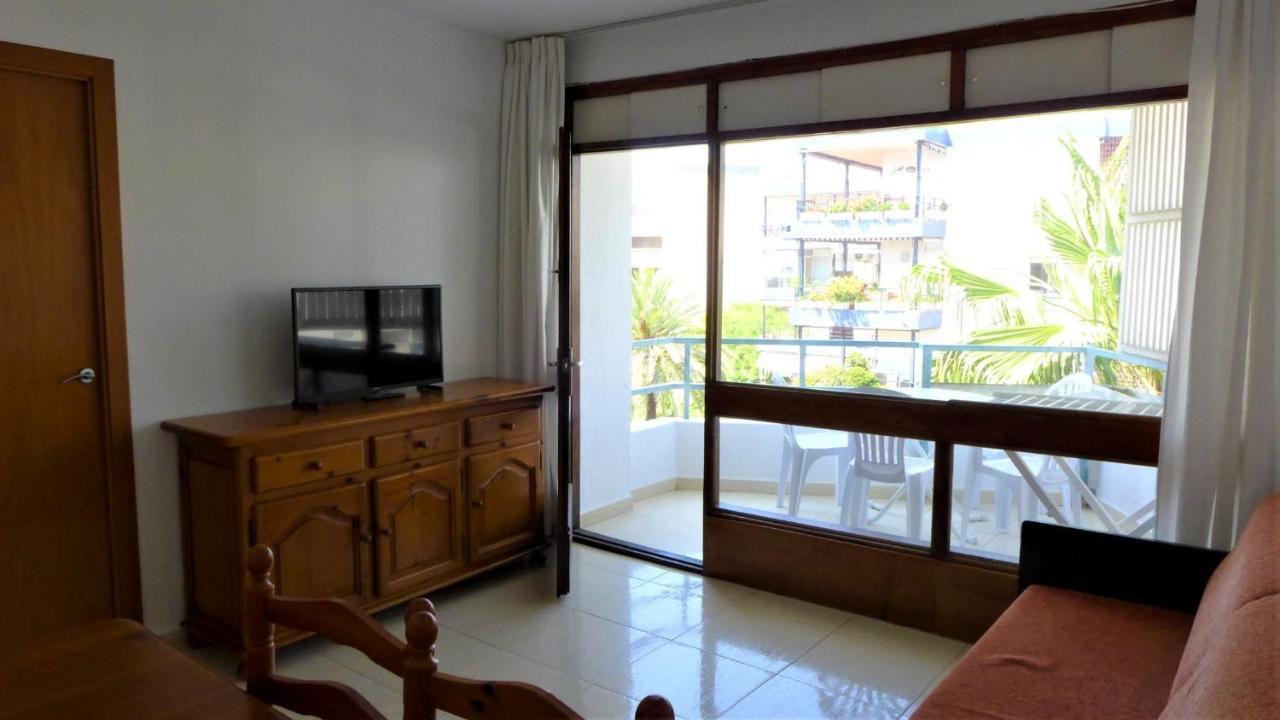 Apartamentos Colon Salou Bagian luar foto