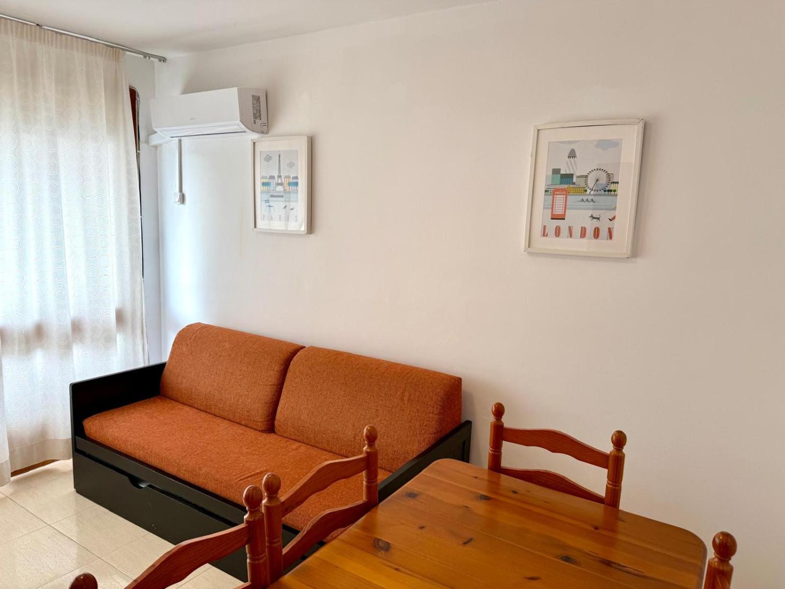 Apartamentos Colon Salou Bagian luar foto